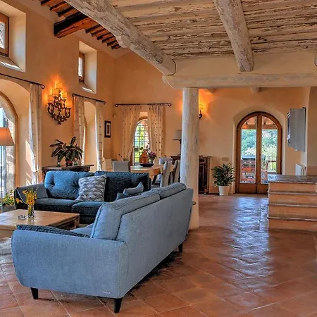 Villa Il Borghetto 8&4 *