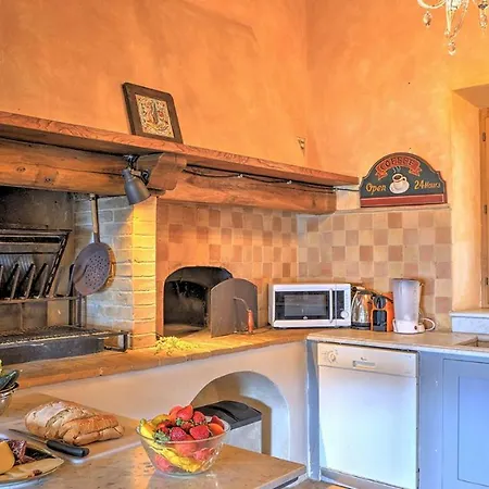 Villa Il Borghetto 8&4 *