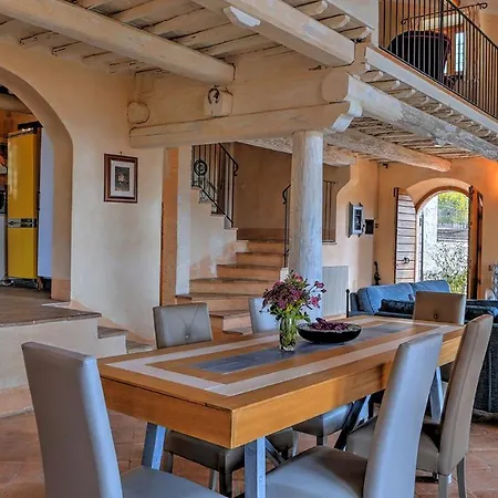 Il Borghetto 8&4 *
