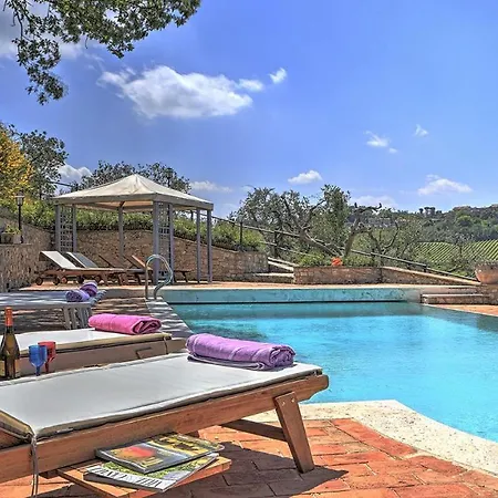 Il Borghetto 8&4 *