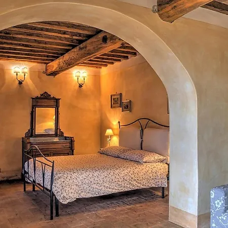 Villa Il Borghetto 8&4 *